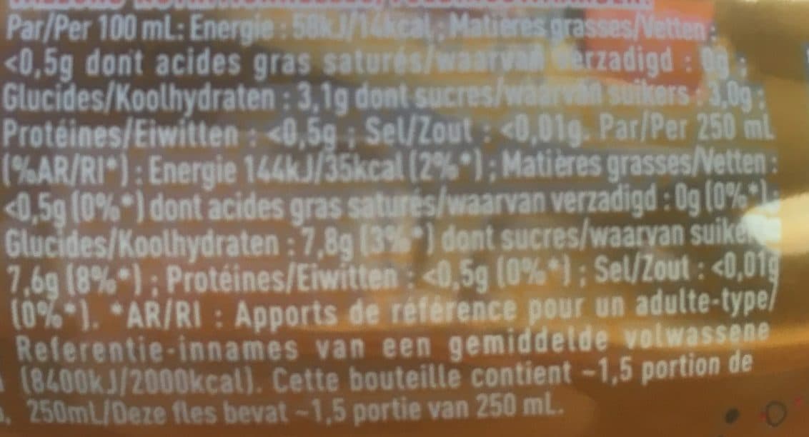 Evian infused Evian infused kusmi tea thé blanc aromatisé pêche et violette packshot