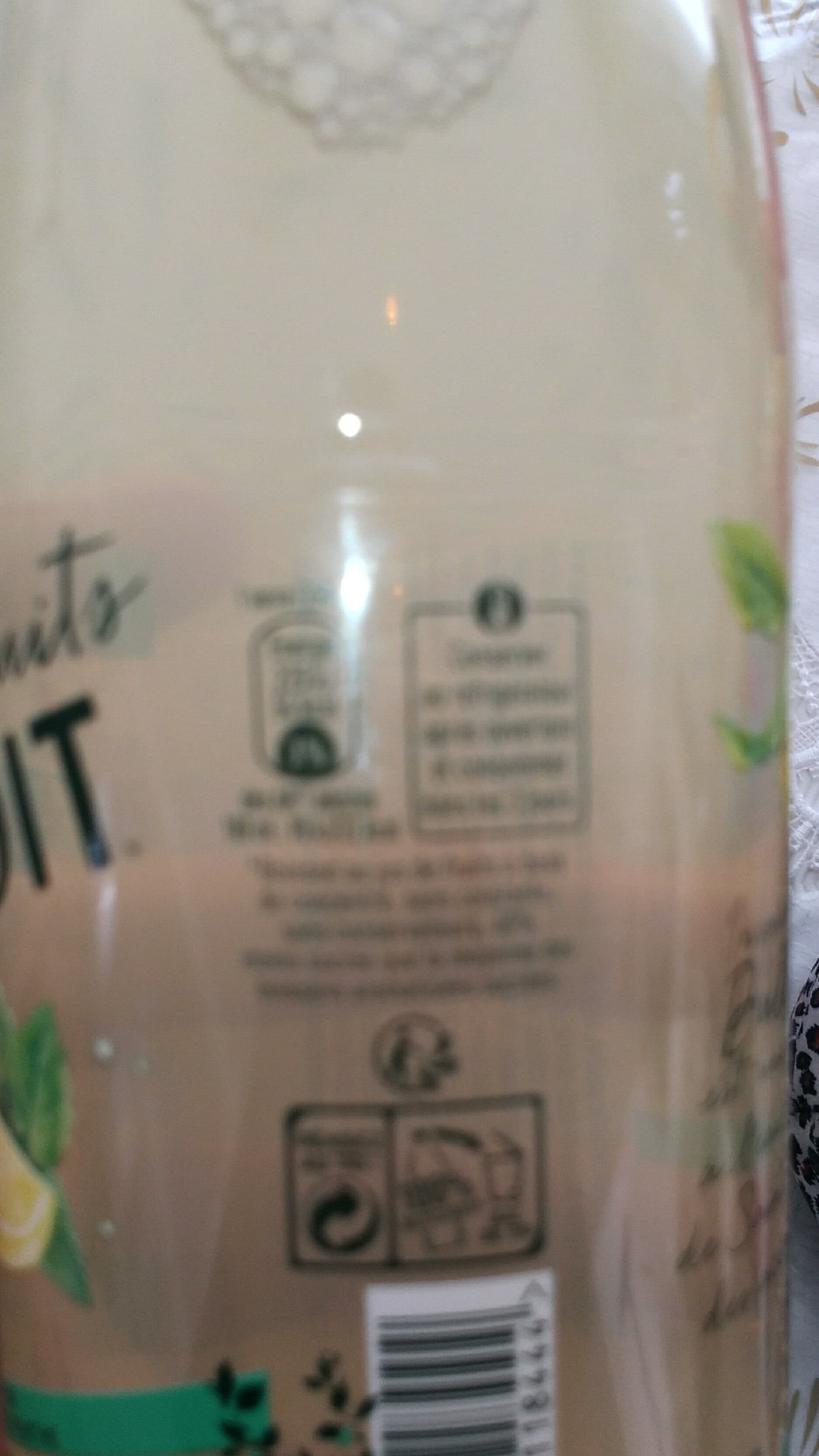 badoit Bulles de fruit citron touche de menthe packshot