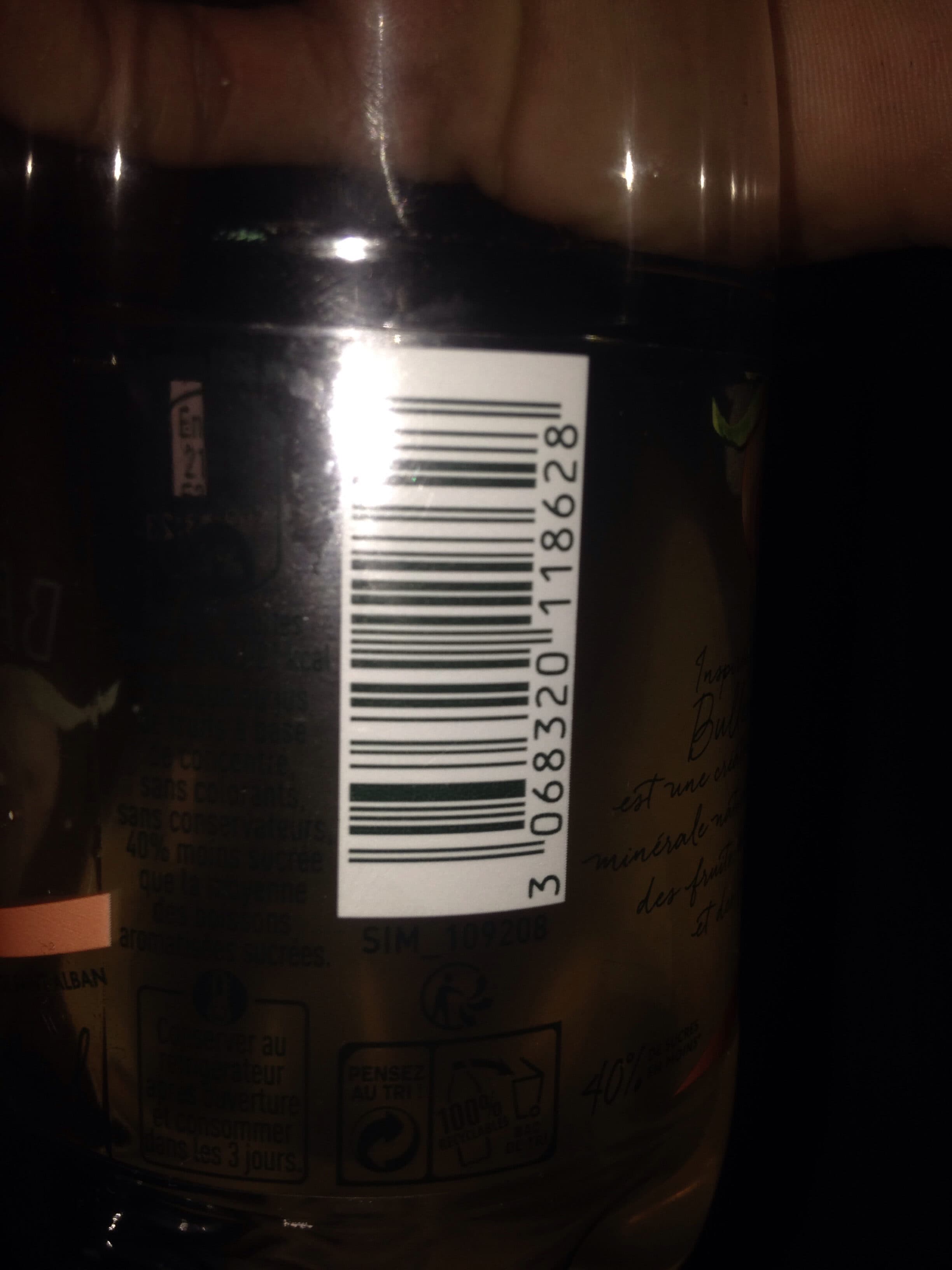 Badoit Bulles de fruits packshot