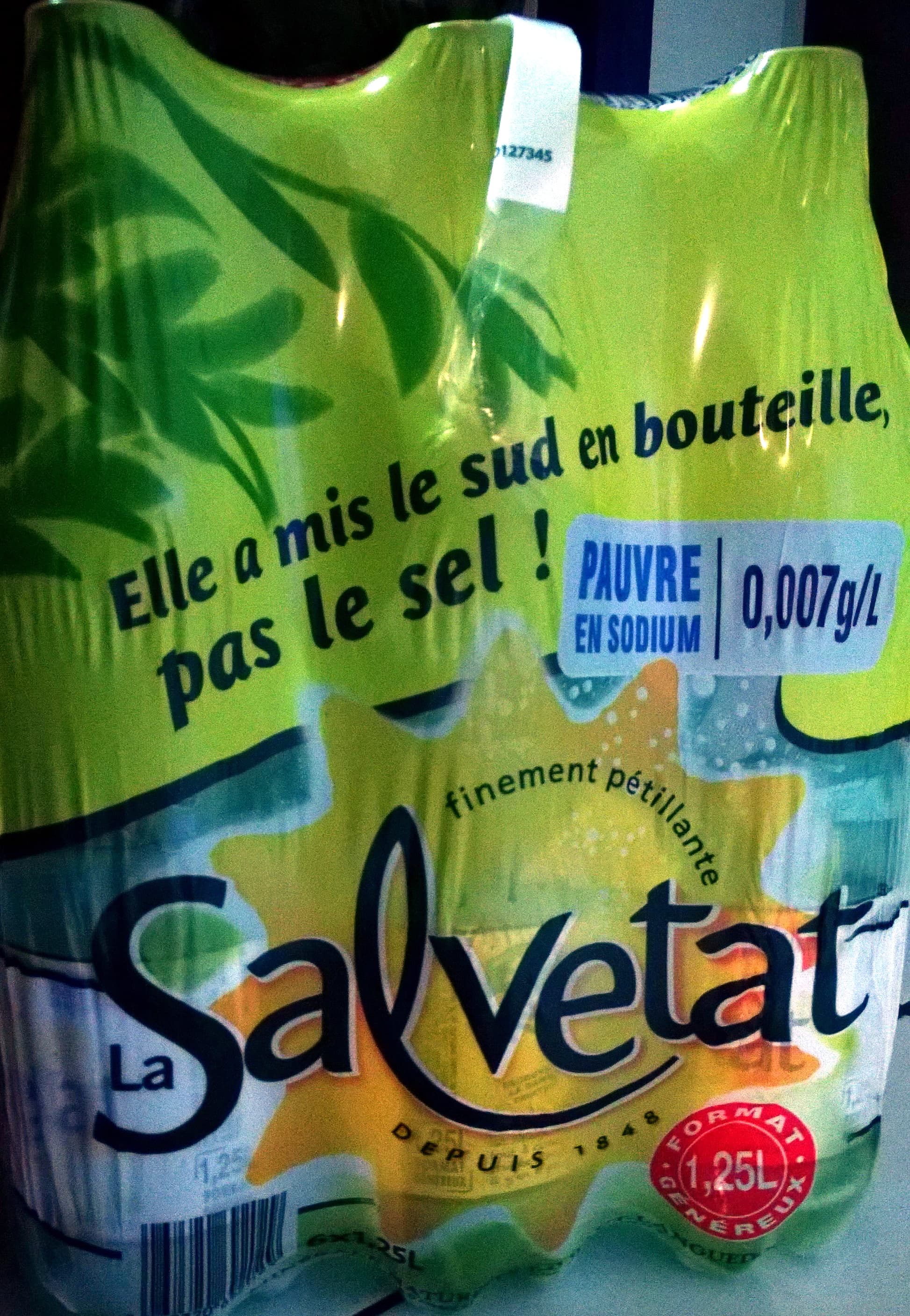 Danone La Salvetat packshot