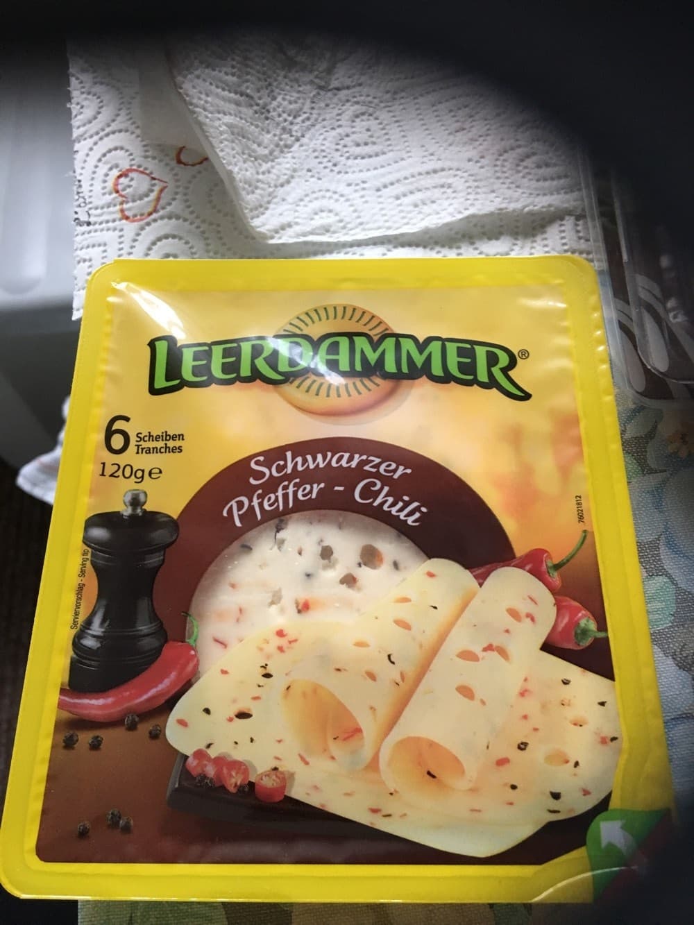 Leerdammer Leerdammer Schwarzer Pfeffer - Chili packshot
