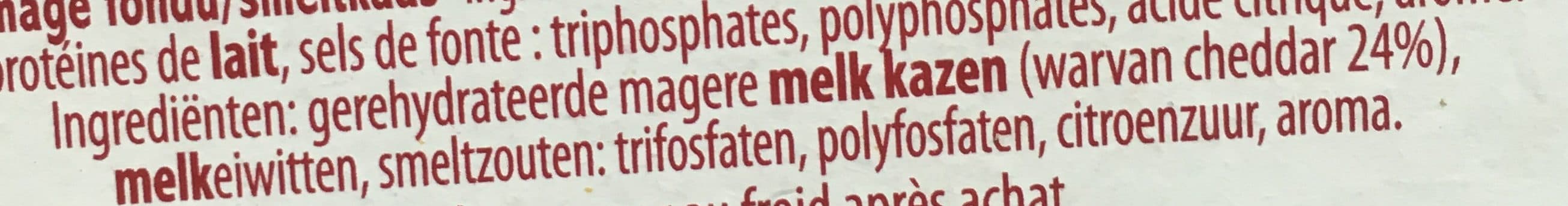 Bel Laughing Cow Cheddar packshot