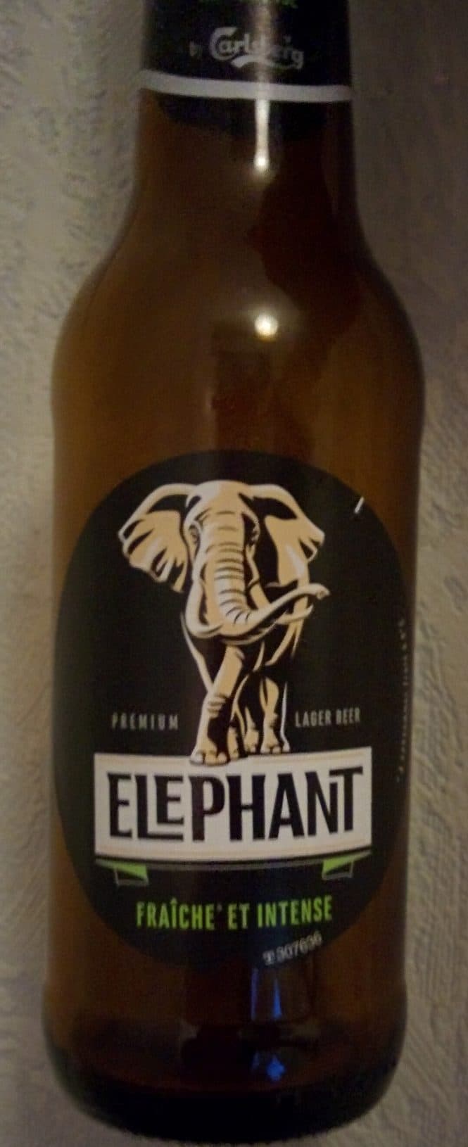 CARLSBERG Éléphant fraîche et intense 7,2° packshot