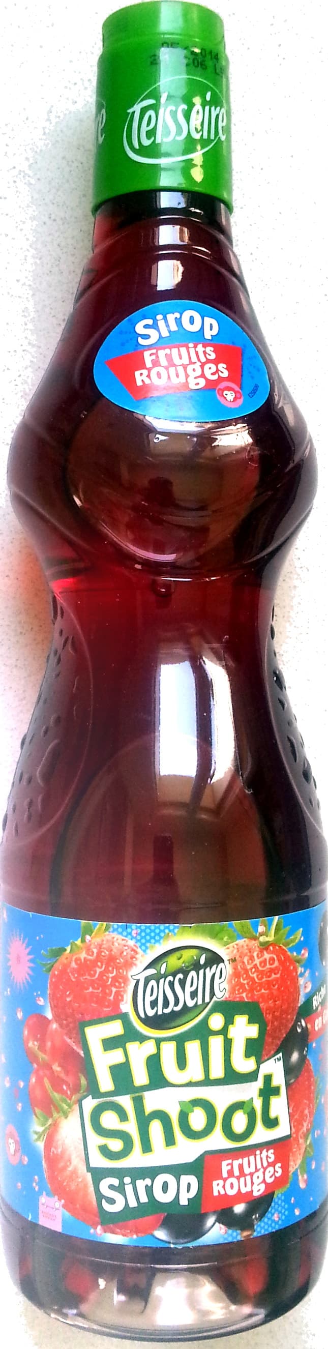 Teisseire Fruit Shoot - sirop fruits rouges packshot
