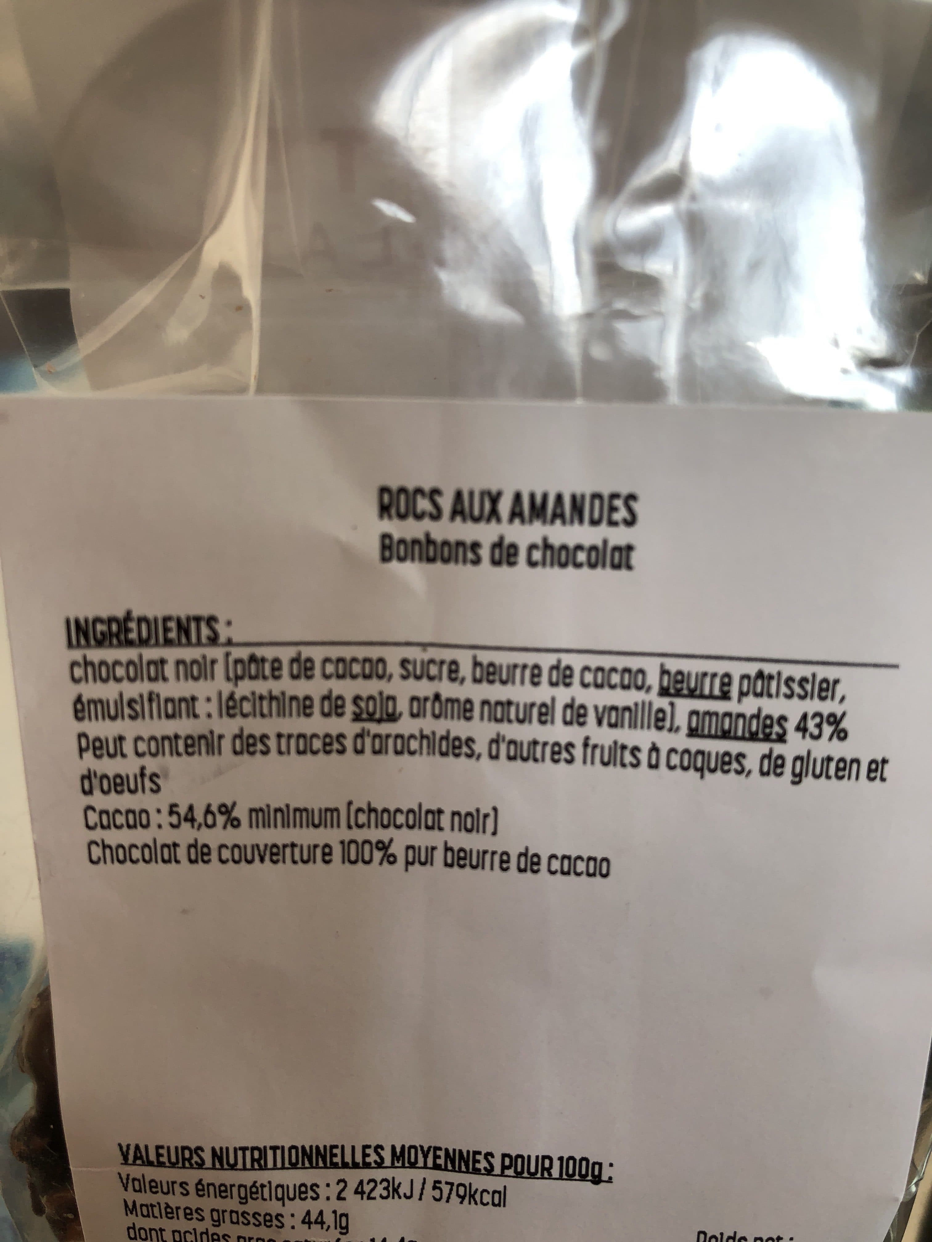Réauté chocolat Rocs aux amandes packshot