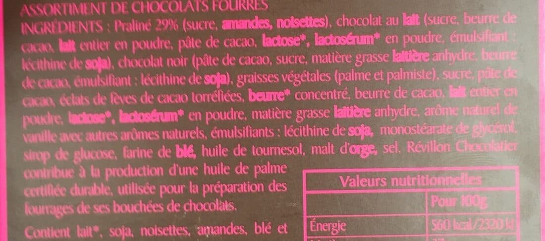 Révillon Les oeufs praliné packshot