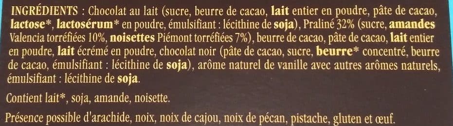 Révillon Les œufs grands pralinés noisettes-amandes packshot