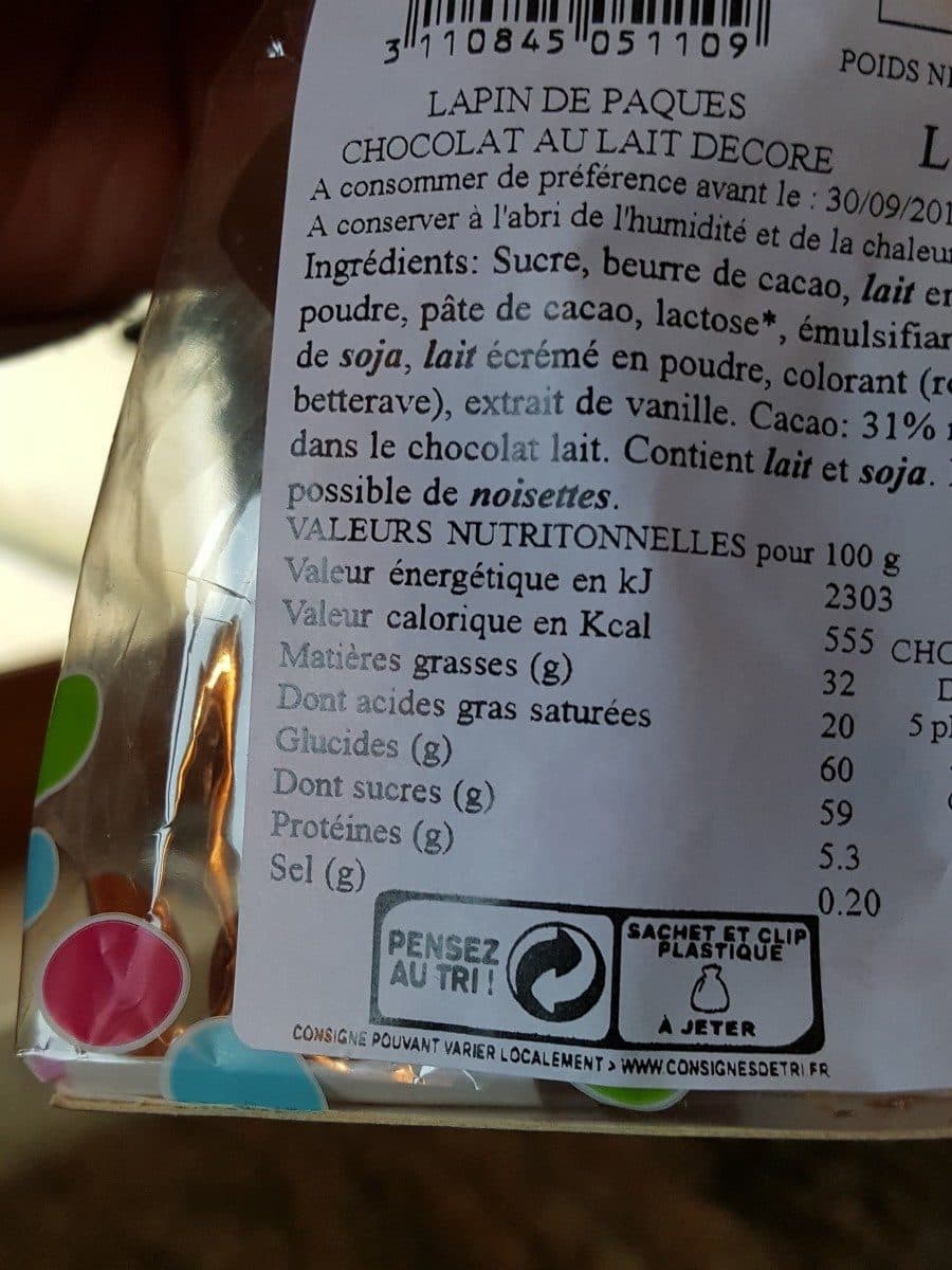 Open Food Facts Lapin de pâques chocolat au lait décoré packshot