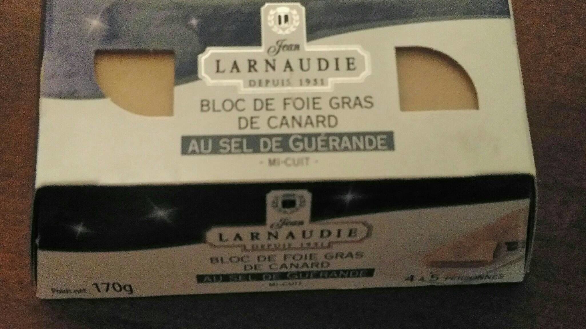 Larnaudie Bloc de foie gras de canard mi-cuit, au sel de Guérande packshot