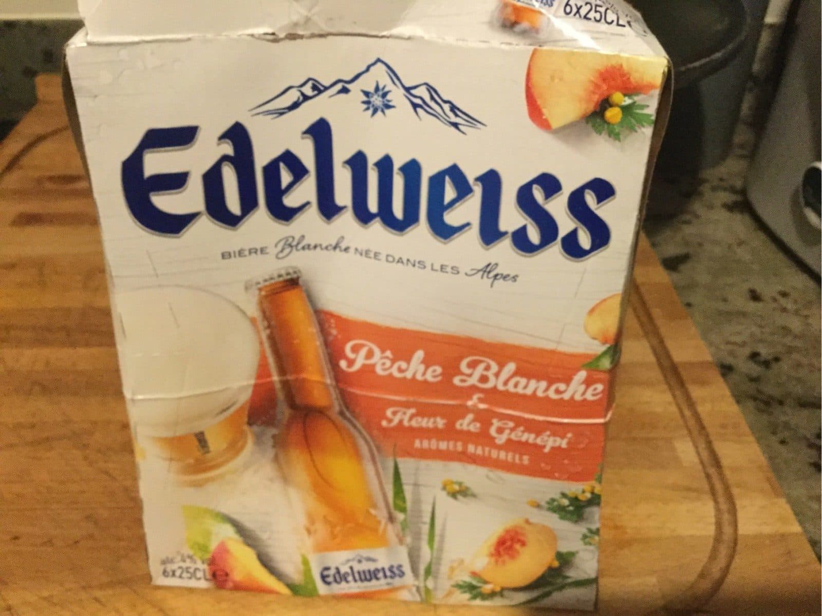 Edelweiss Edelweiss peche blanche fleur de génépi bière blanche arom packshot