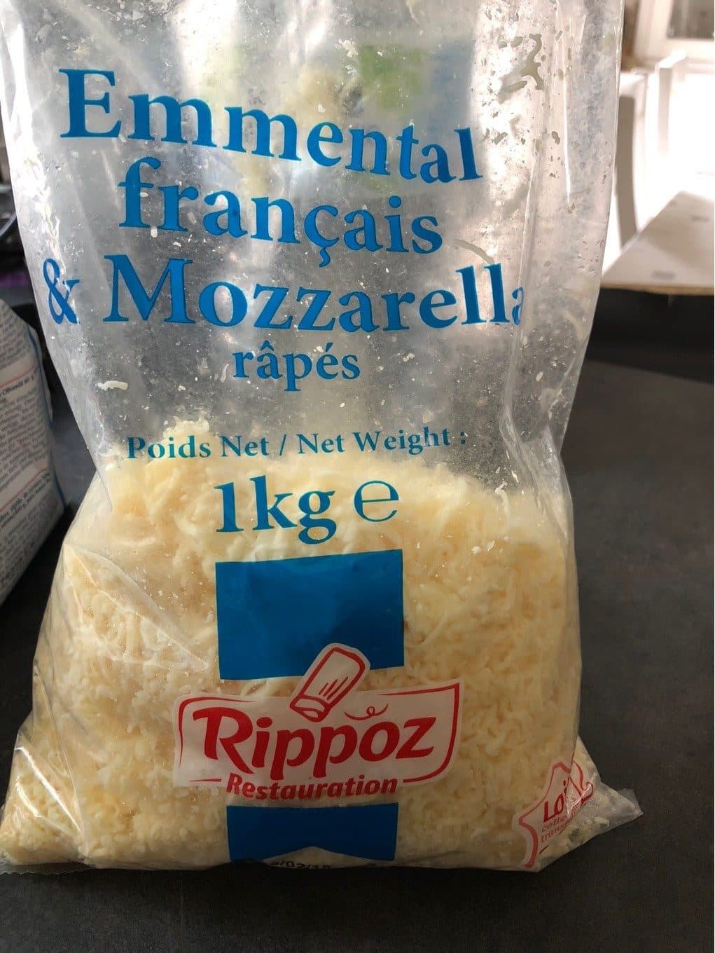 Rippoz Emmental francais & Mozzarella packshot