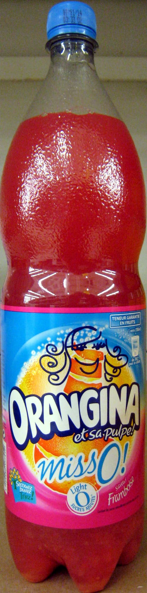 Orangina Miss O ! Framboise Light packshot