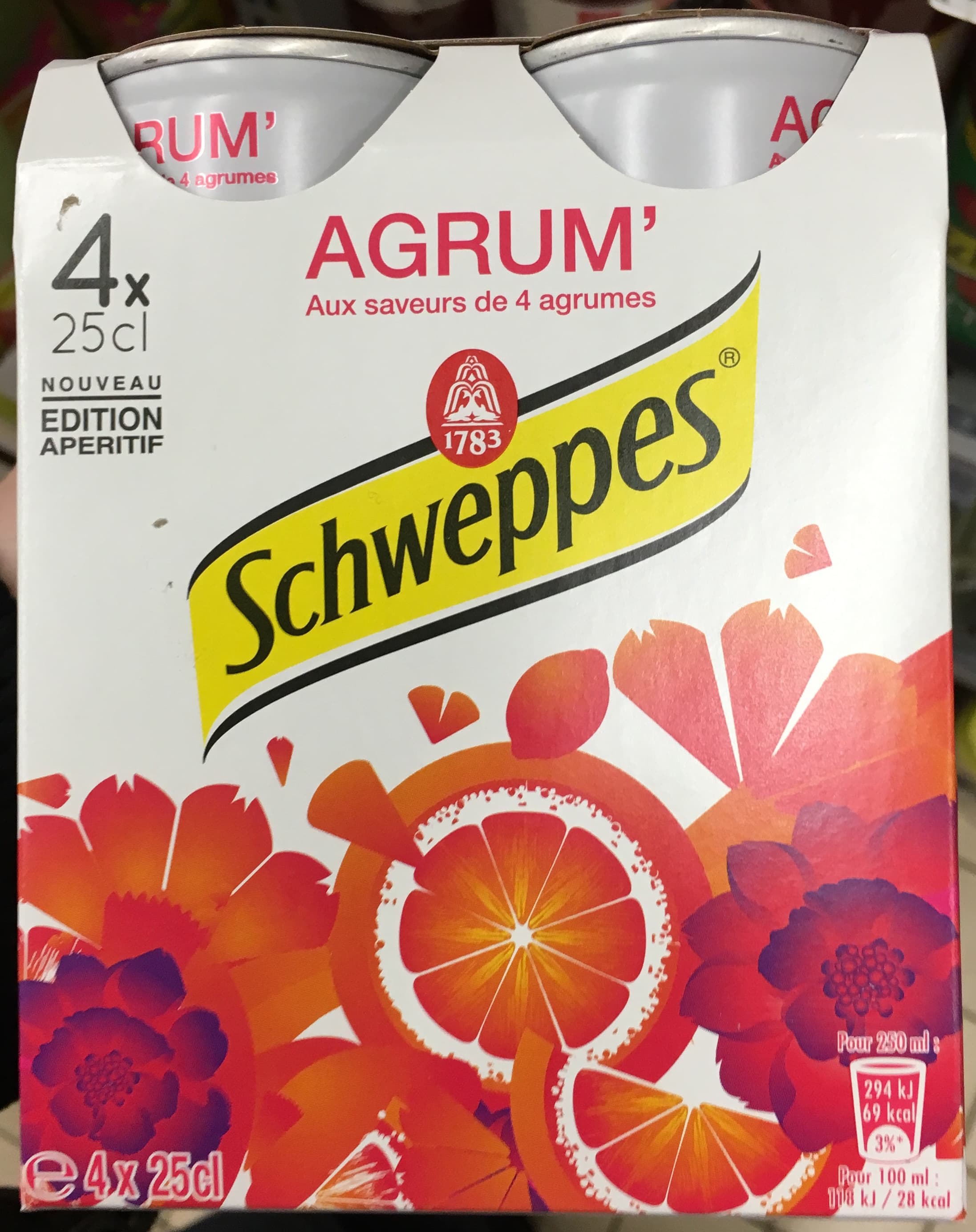 Schweppes Agrum' packshot