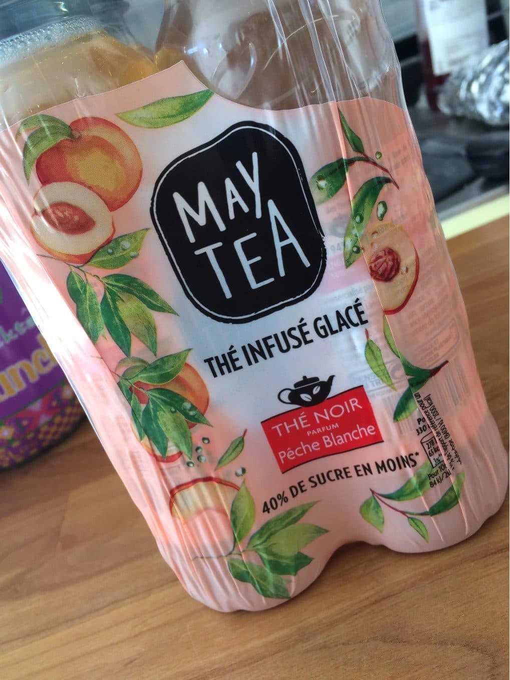 May Tea Thé infusé glacé, Thé noir parfum pêche blanche packshot