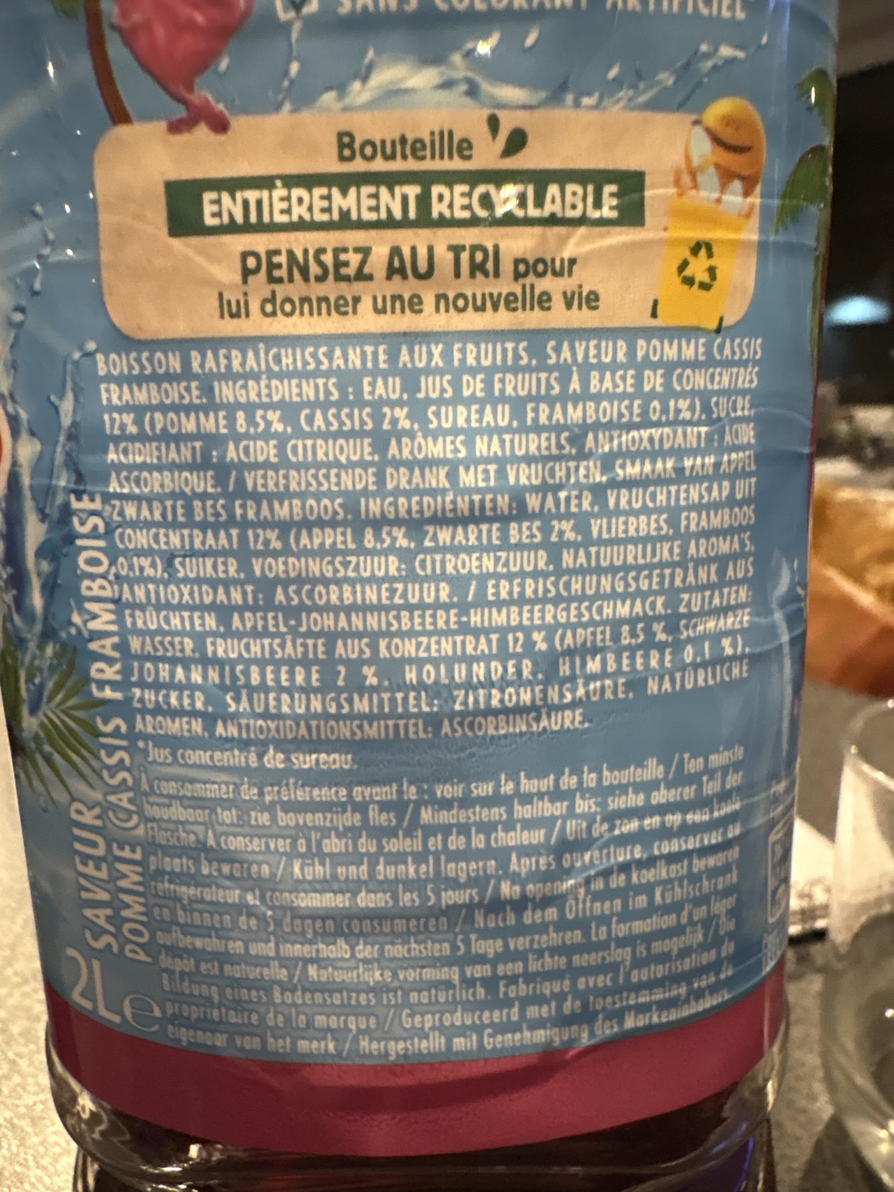 Oasis Oasis Pomme-Cassis-Framboise packshot
