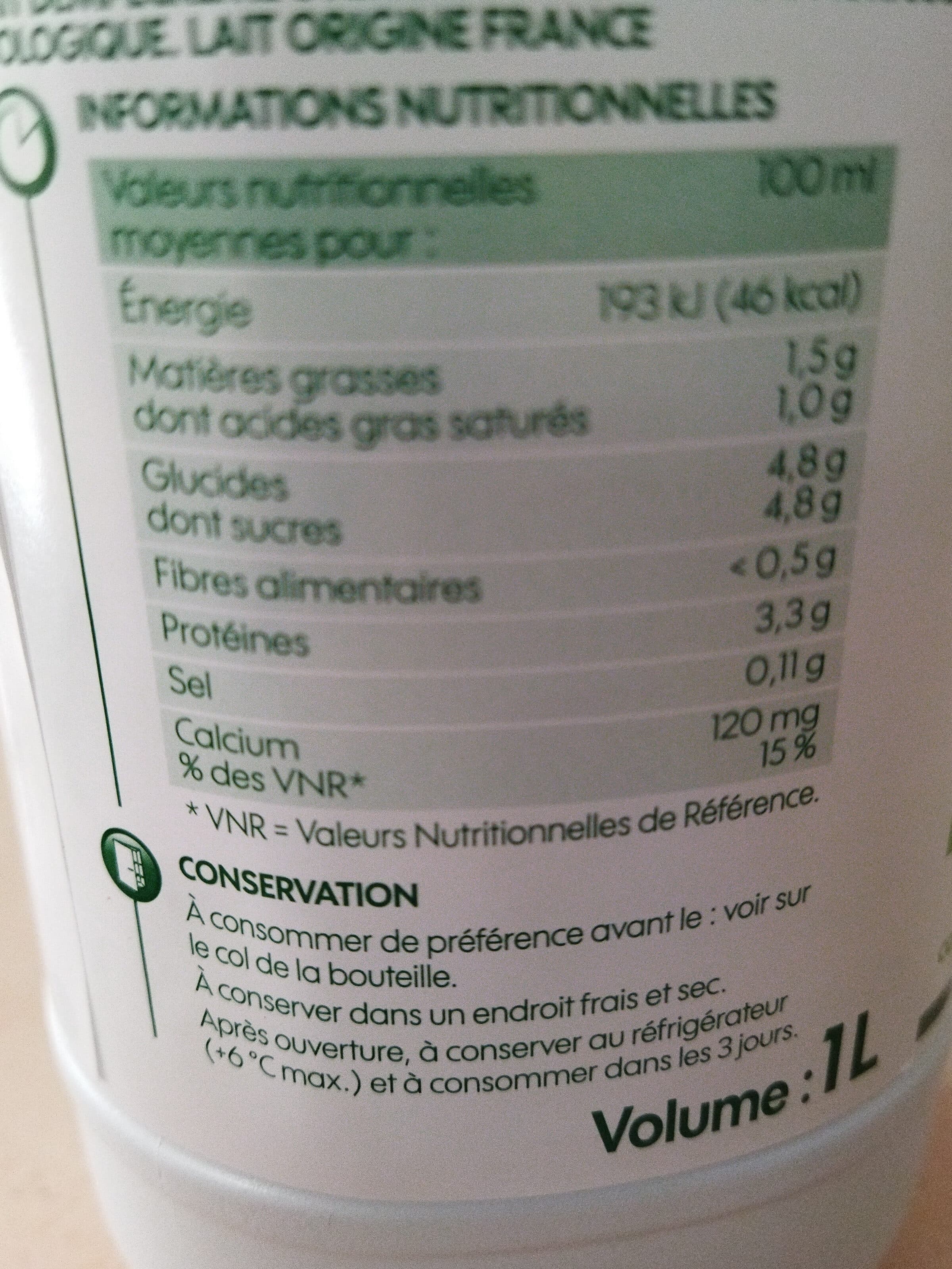 Bio Village Lait demi écrémé packshot