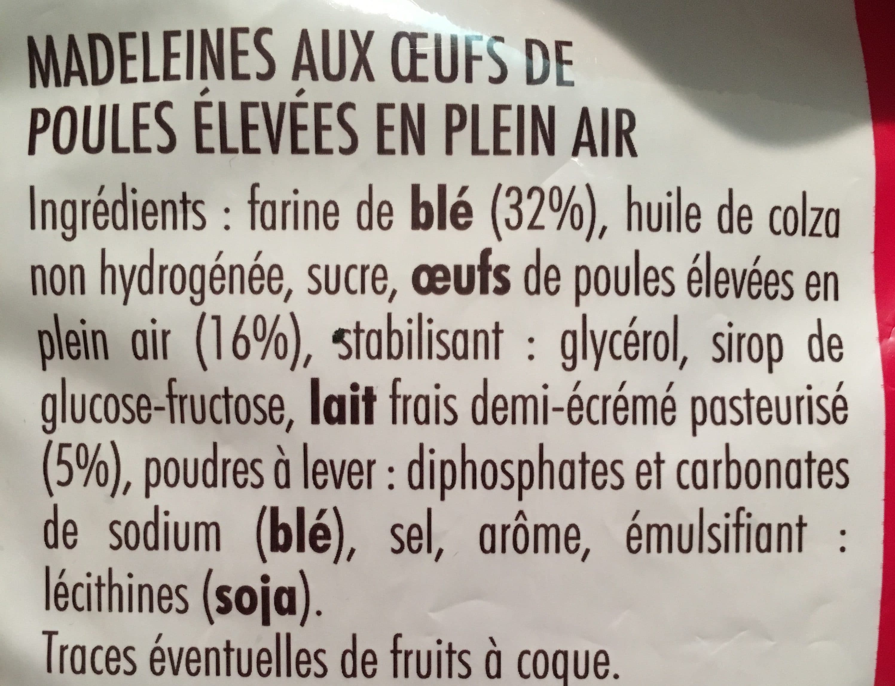 St Michel Madeleines packshot
