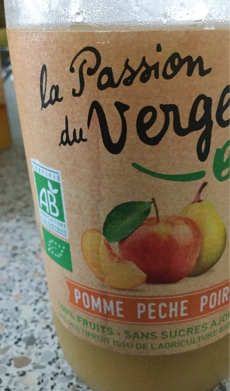 La Passion Du Verger La Passion du Verger Jus de pomme pêche poire BIO la bouteille de 75 packshot