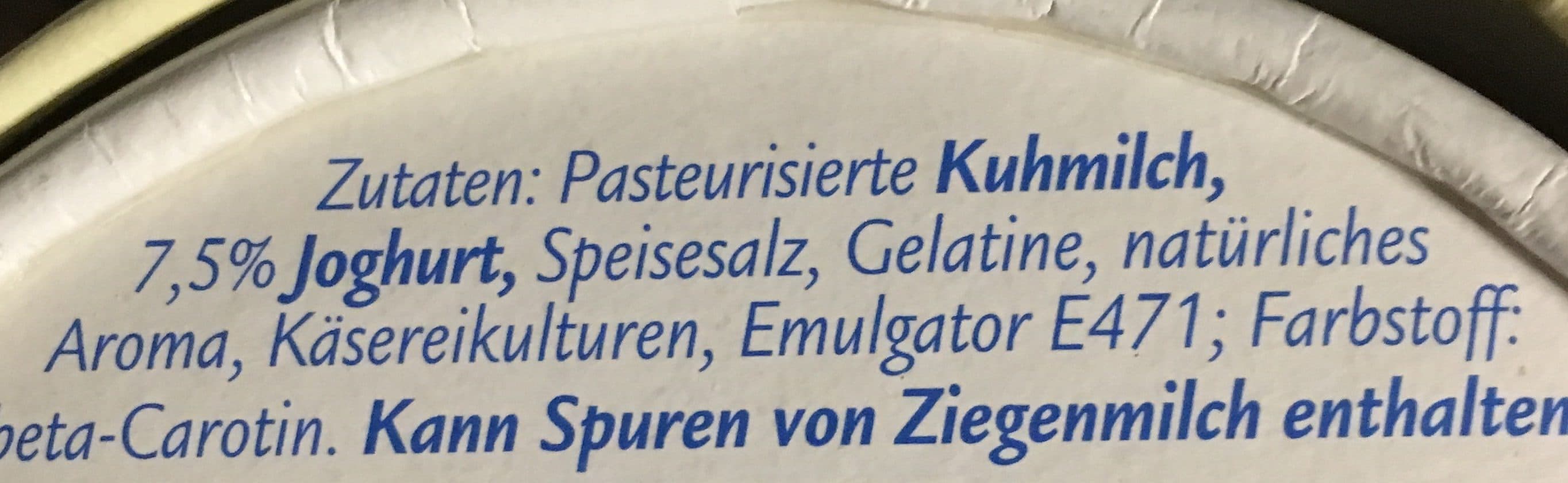 Géramont Camembert mit Joghurt packshot