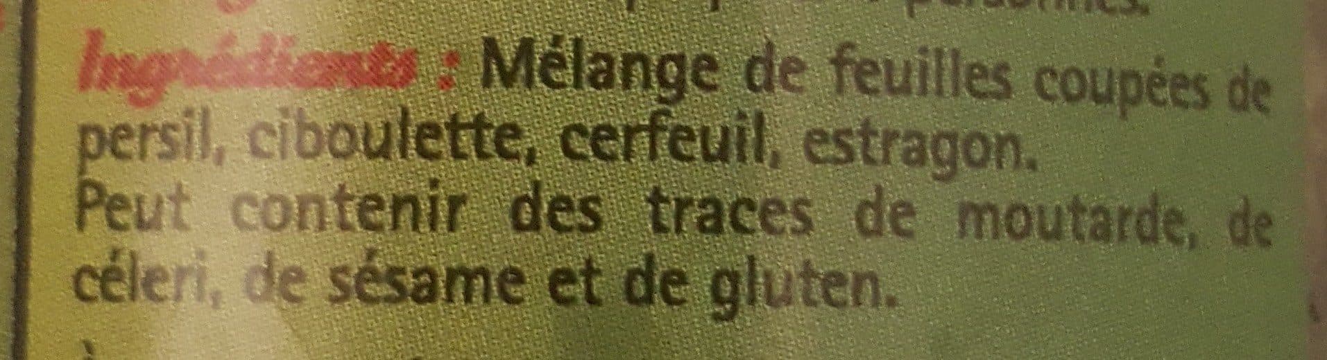 Sainte Lucie Fines herbes feuilles coupées packshot