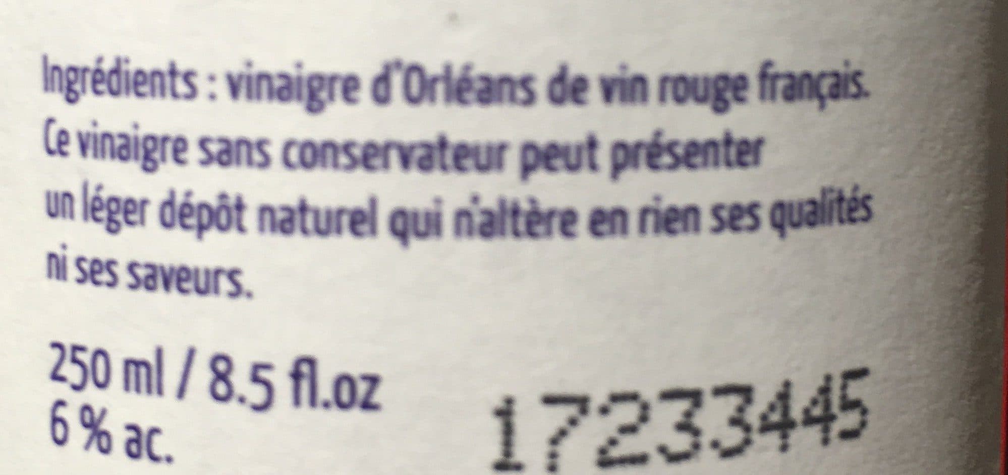 Oluf lorentzen as Vinaigre d'Orléans packshot