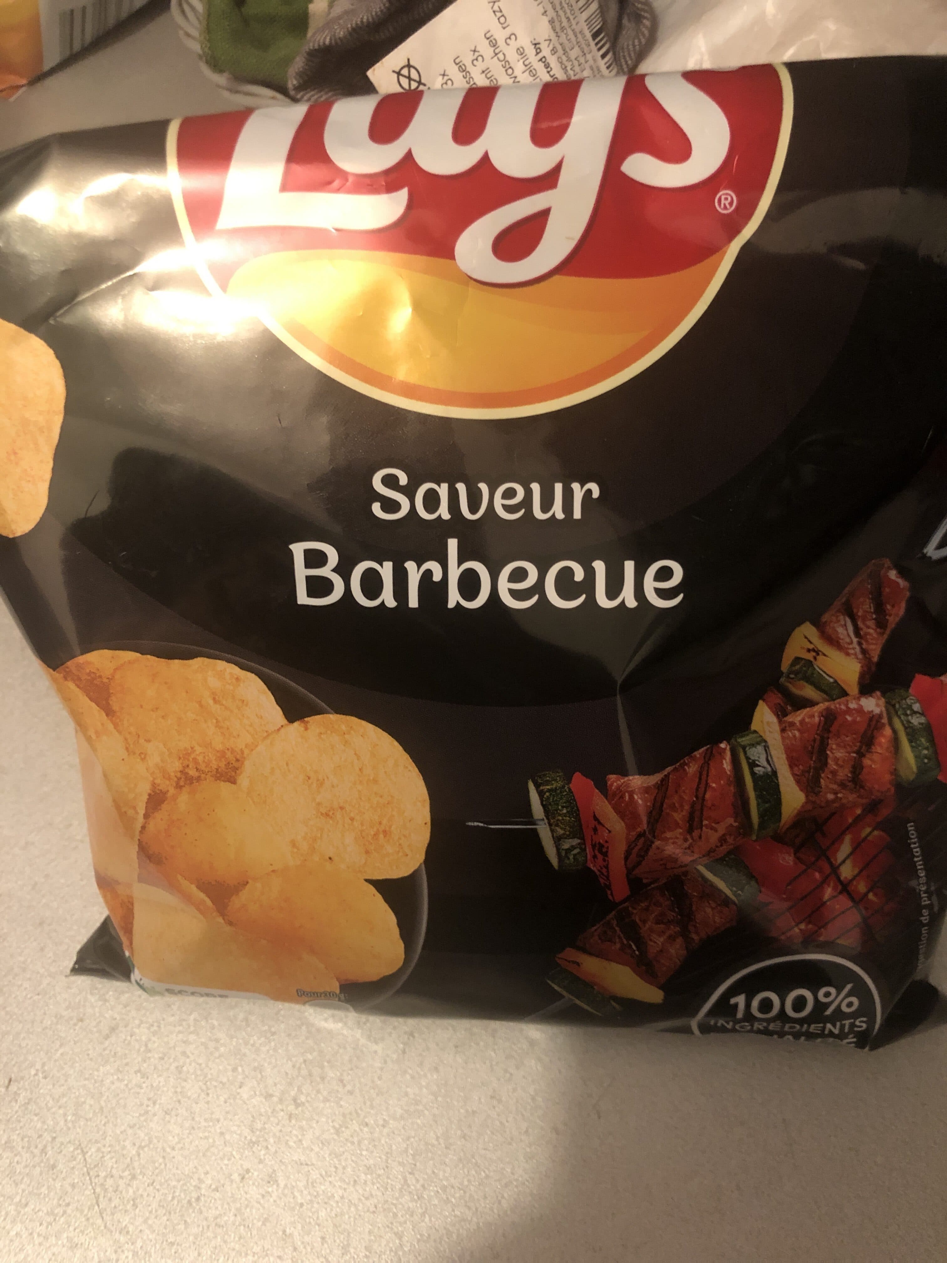 Lay's Chips barbecue packshot