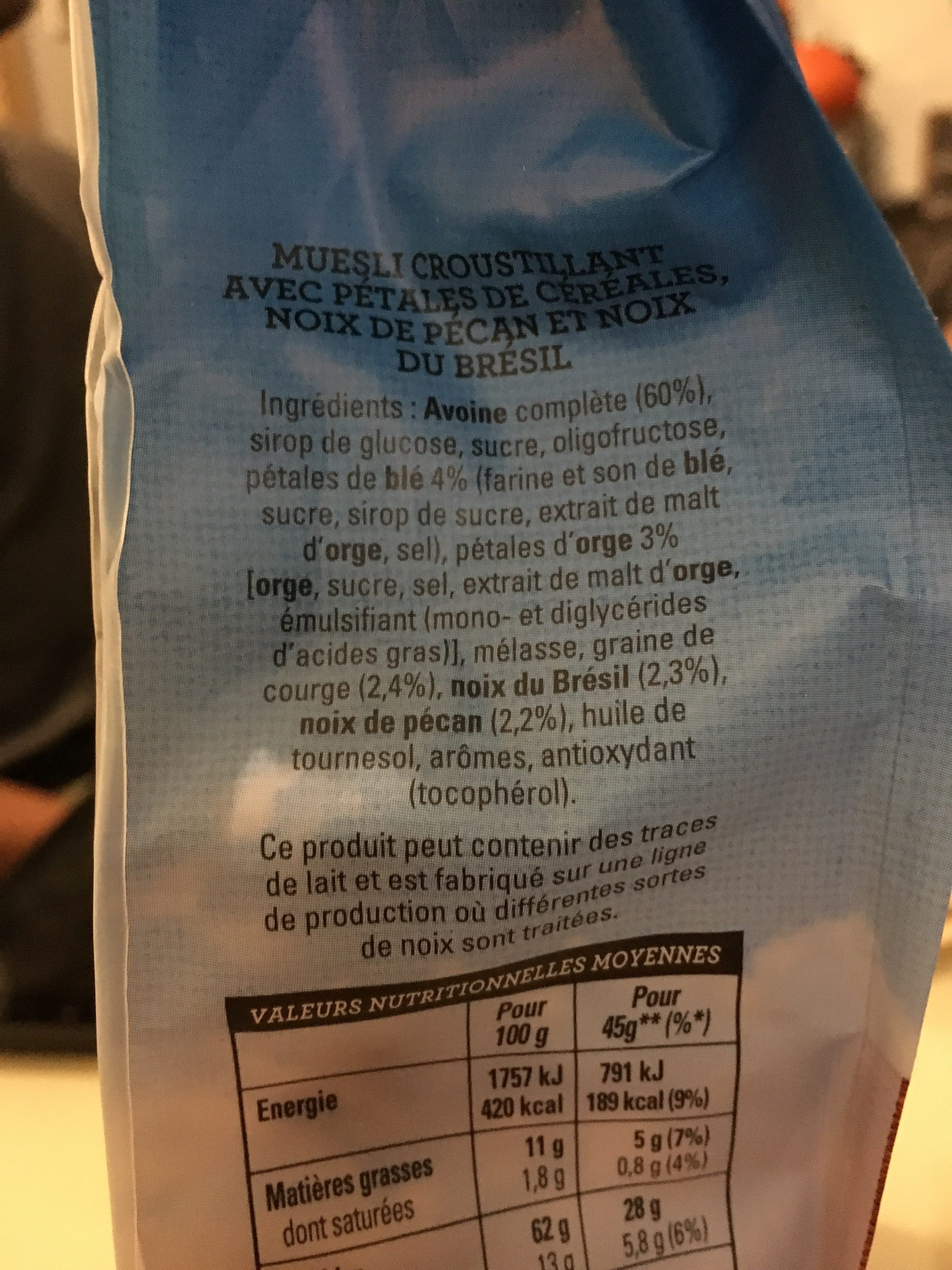 Quaker Muesli Croustillant Noix de pécan & noix du Brésil packshot