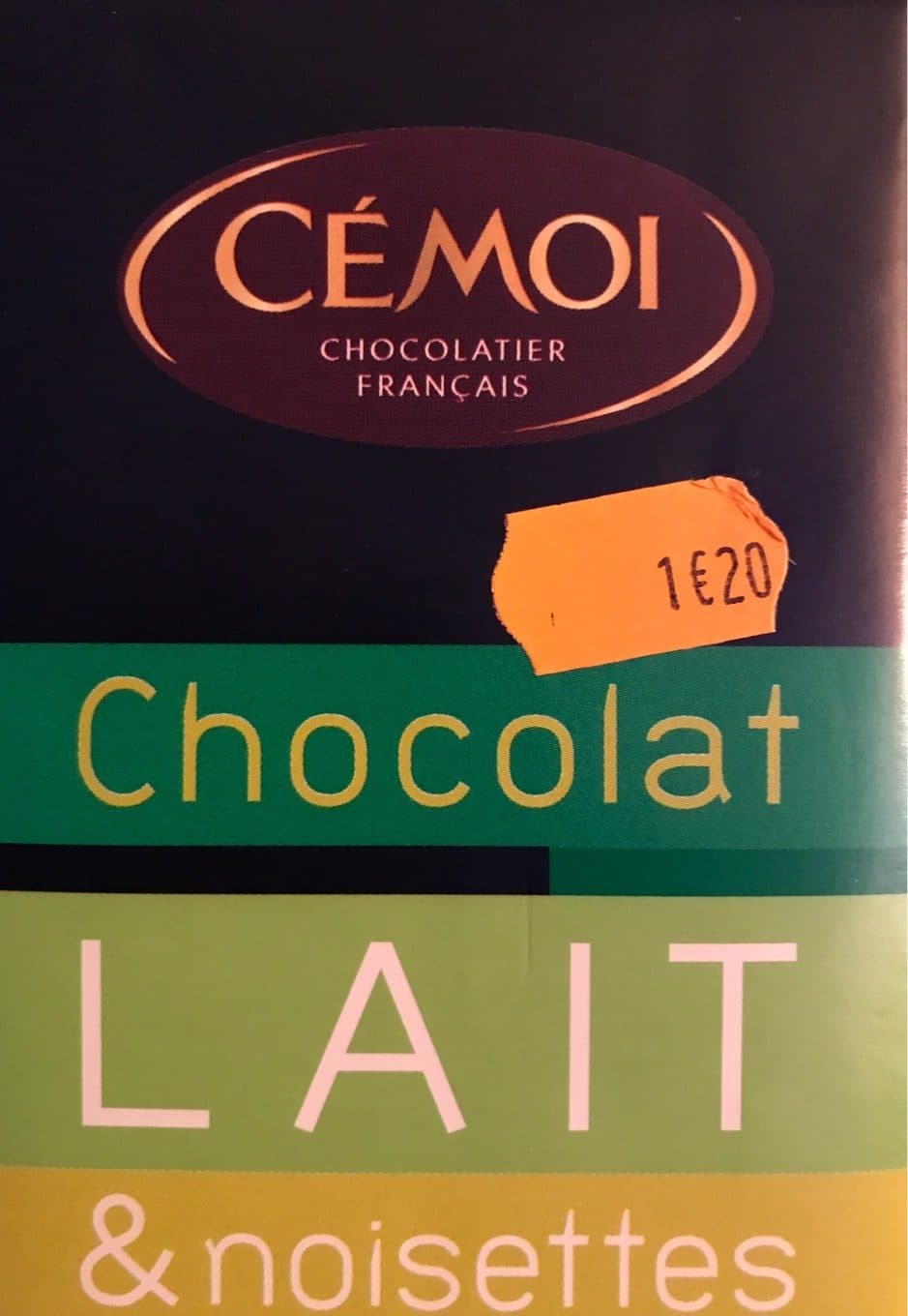 Cémoi Chocolat lait & éclats de noisettes packshot