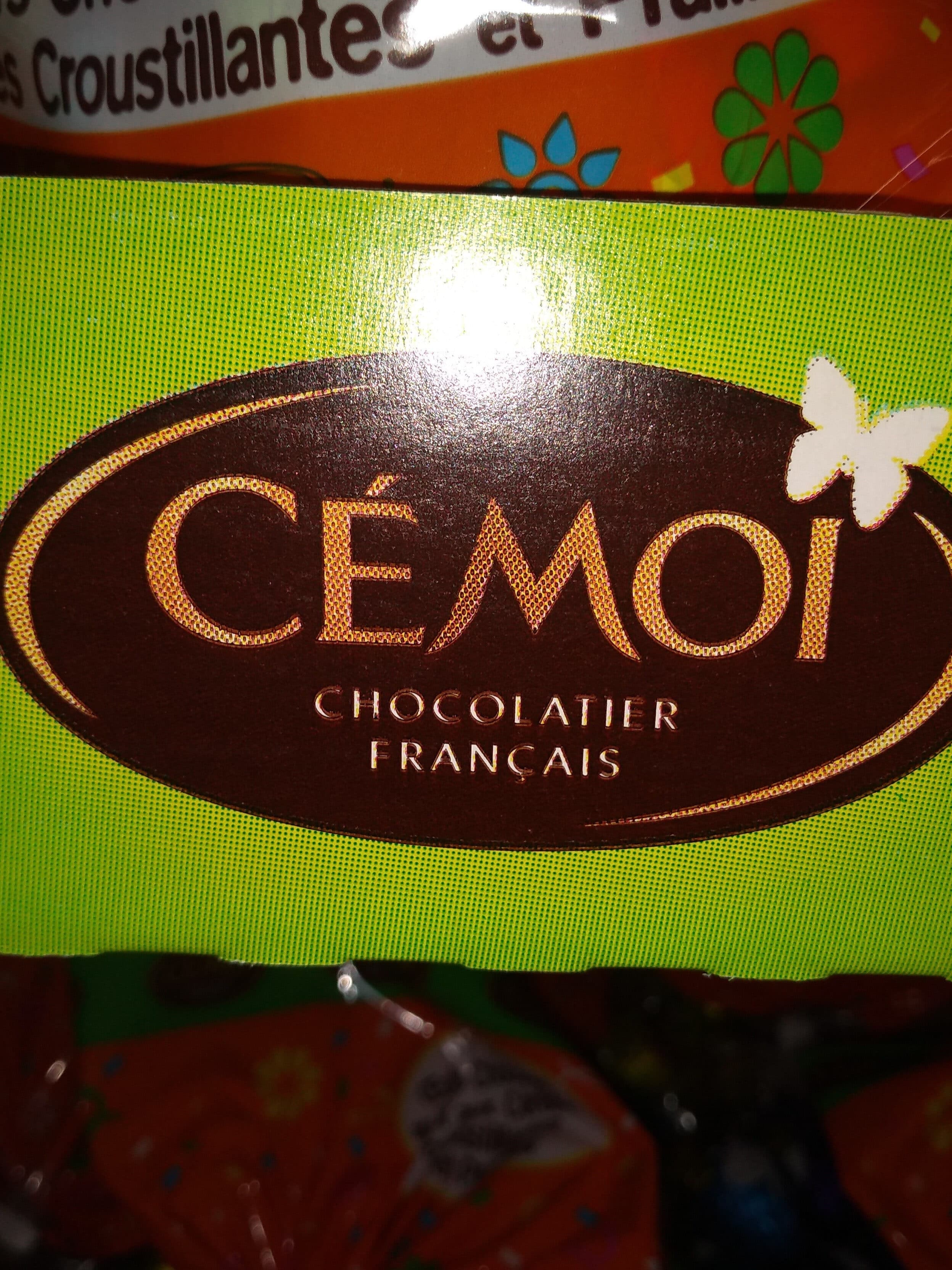 Cemoi Méga t'oeufs assortiment pralinés et chocolat au lait et aux céréalesCEMOI packshot