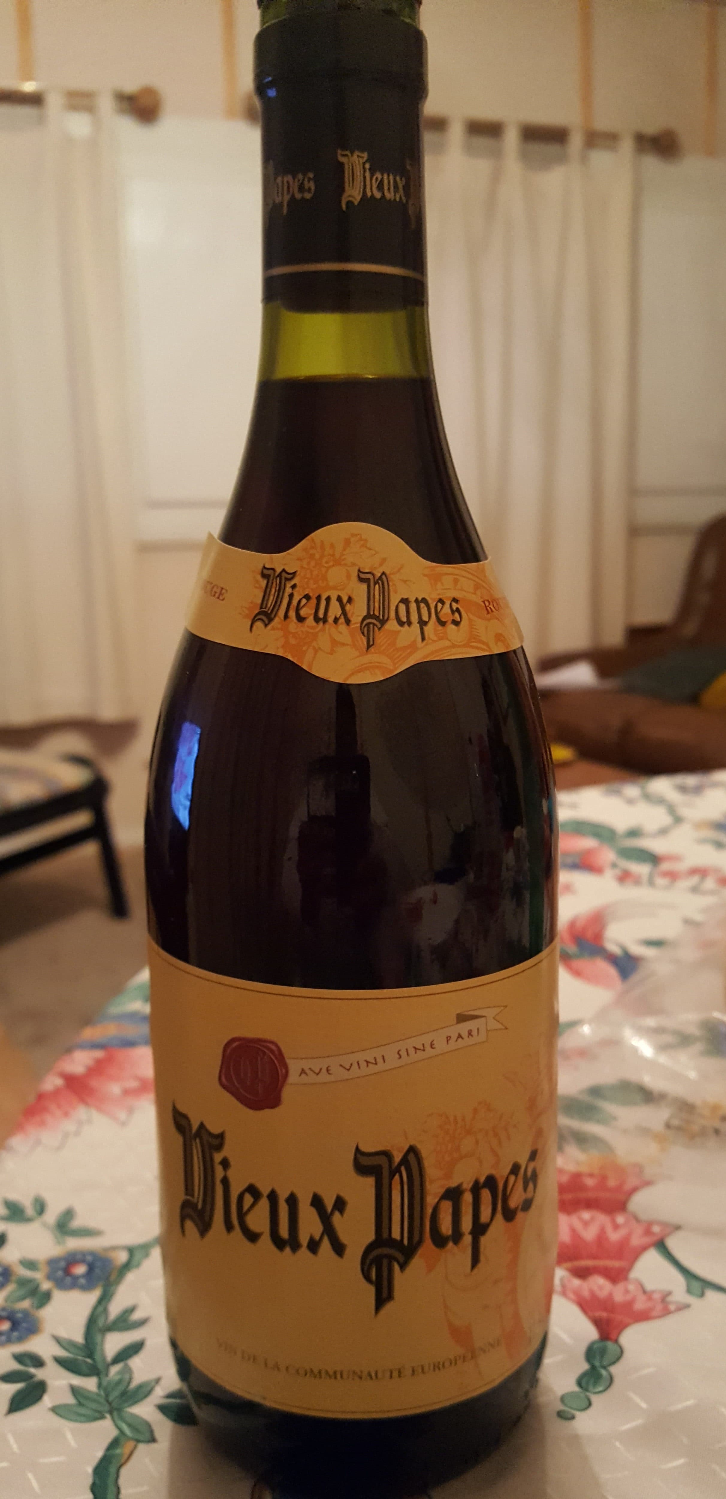 Vieux papes Vin packshot