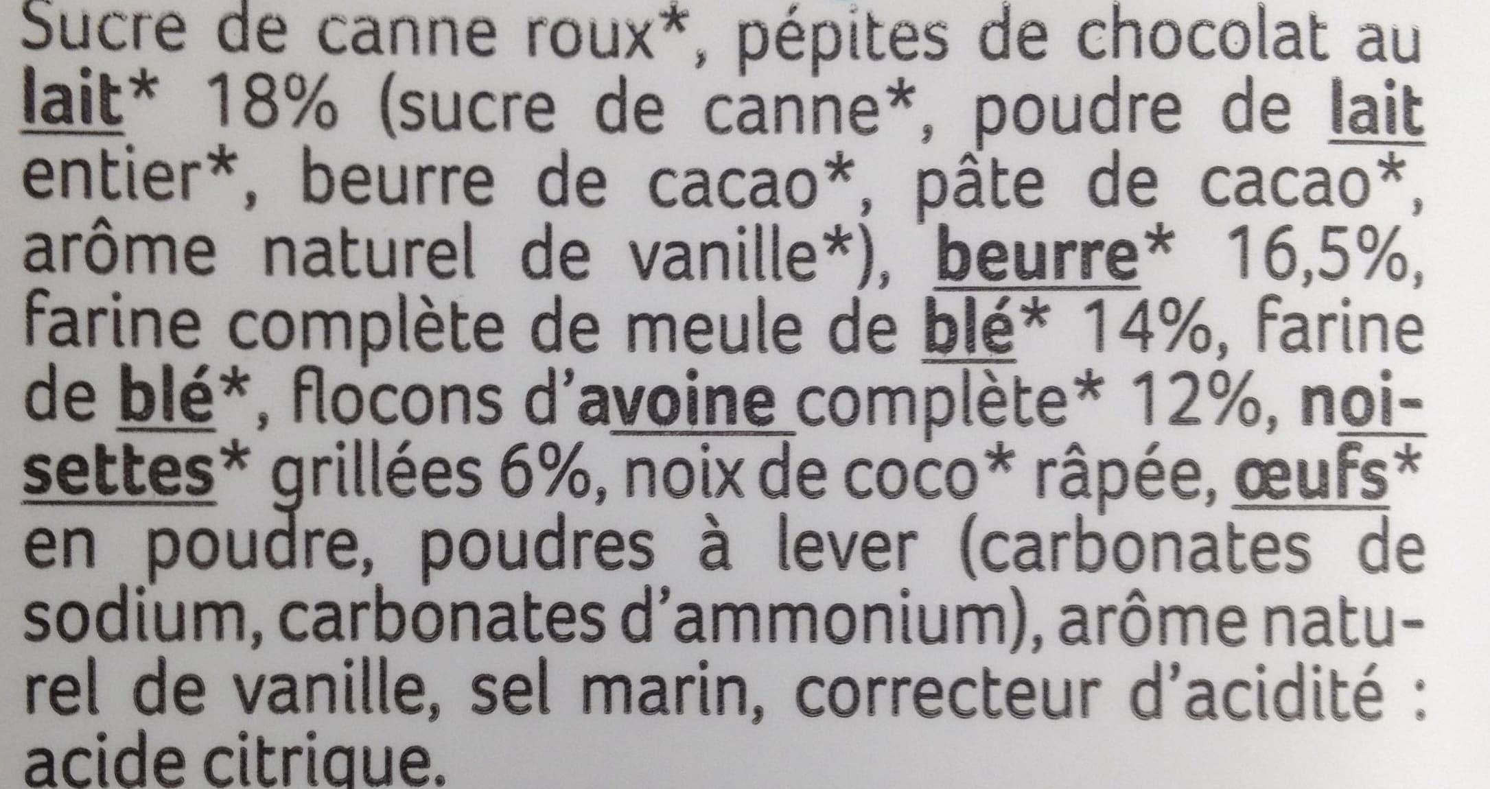 céréal bio maxi cookies gros chunks de chocolat au lait et noisettes packshot