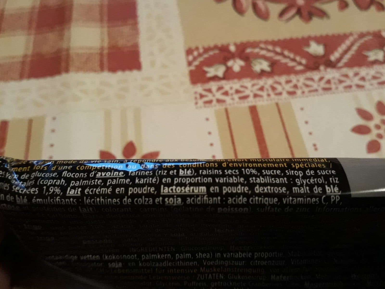 Isostar Barre raisin & cranberry packshot