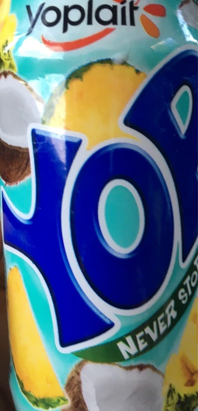Yoplait Yop ananas coco pinacolada packshot