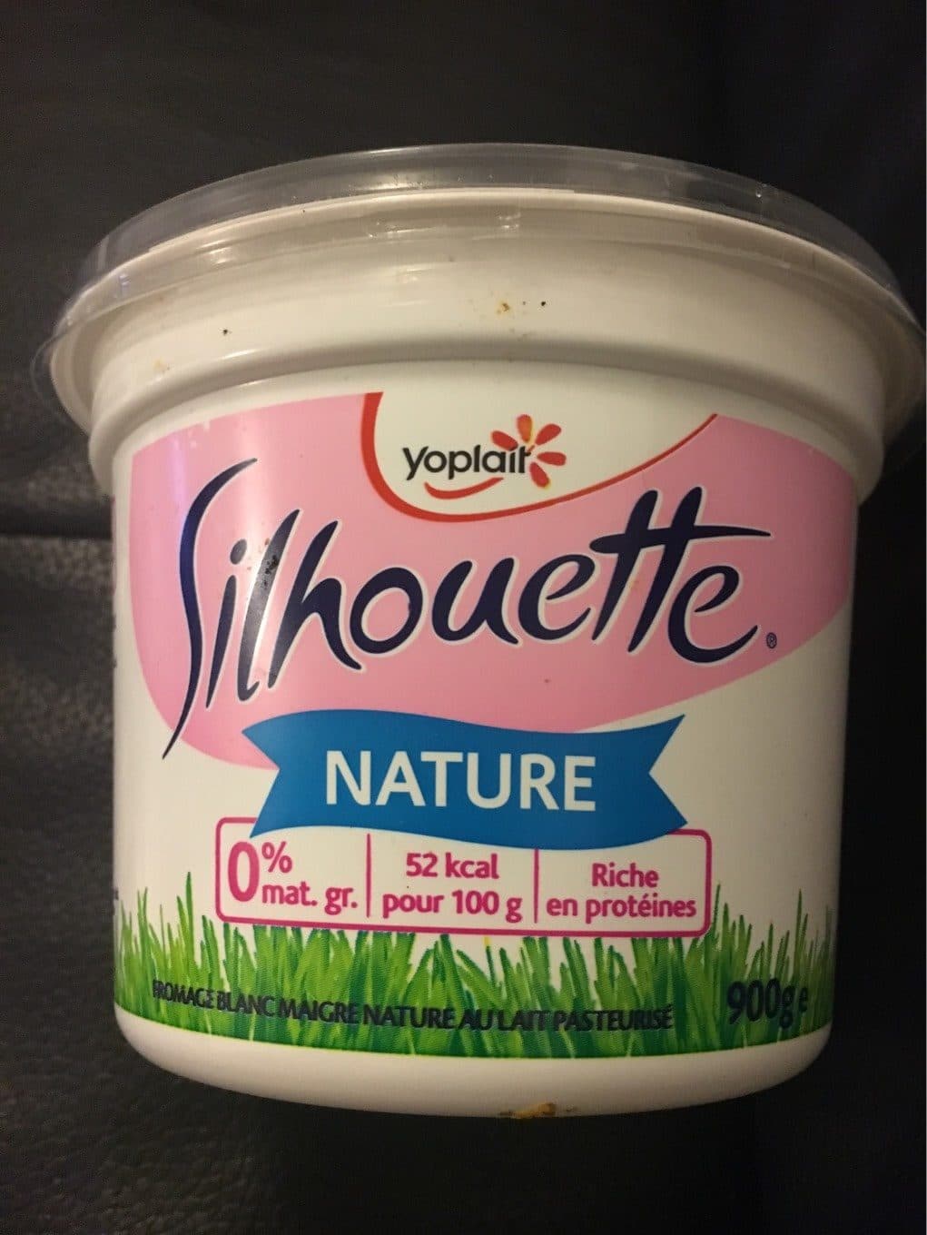 Yoplait Silhouette nature packshot