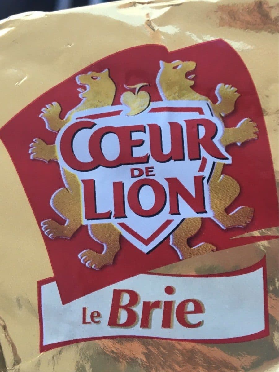 CF&R Französischer Brie aus pasteurisierter Milch packshot