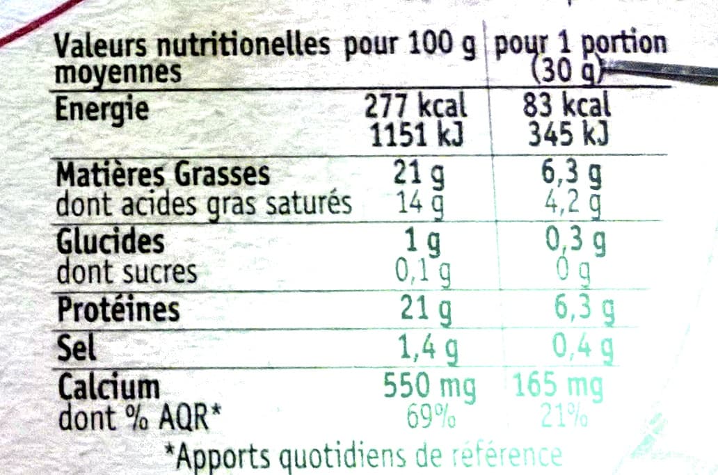 CF&R Camembert au lait pasteurisé (21 % MG) packshot