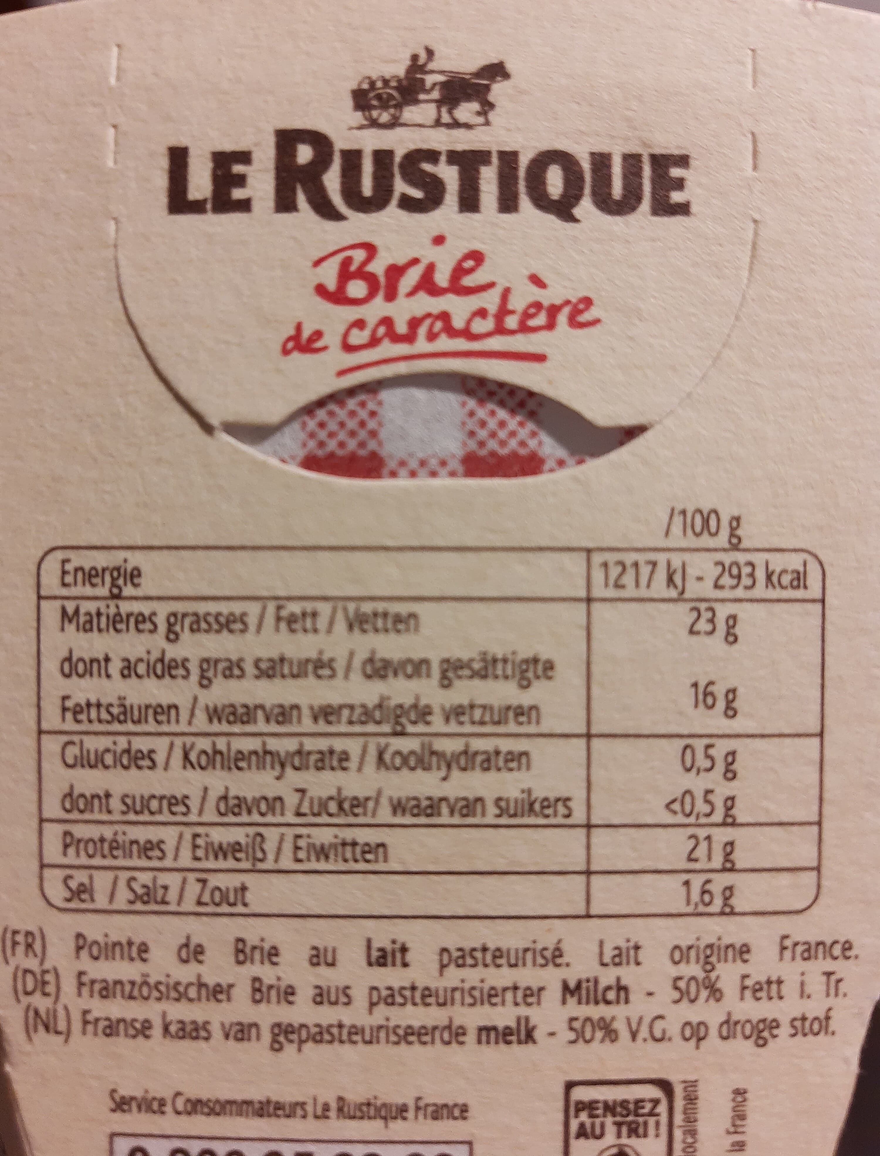 CF&R Brie de caractère (23 % MG) packshot