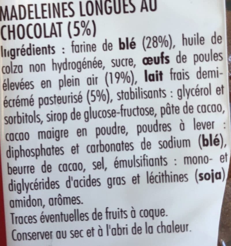 St Michel Madeleines Longues au chocolat (x6) packshot