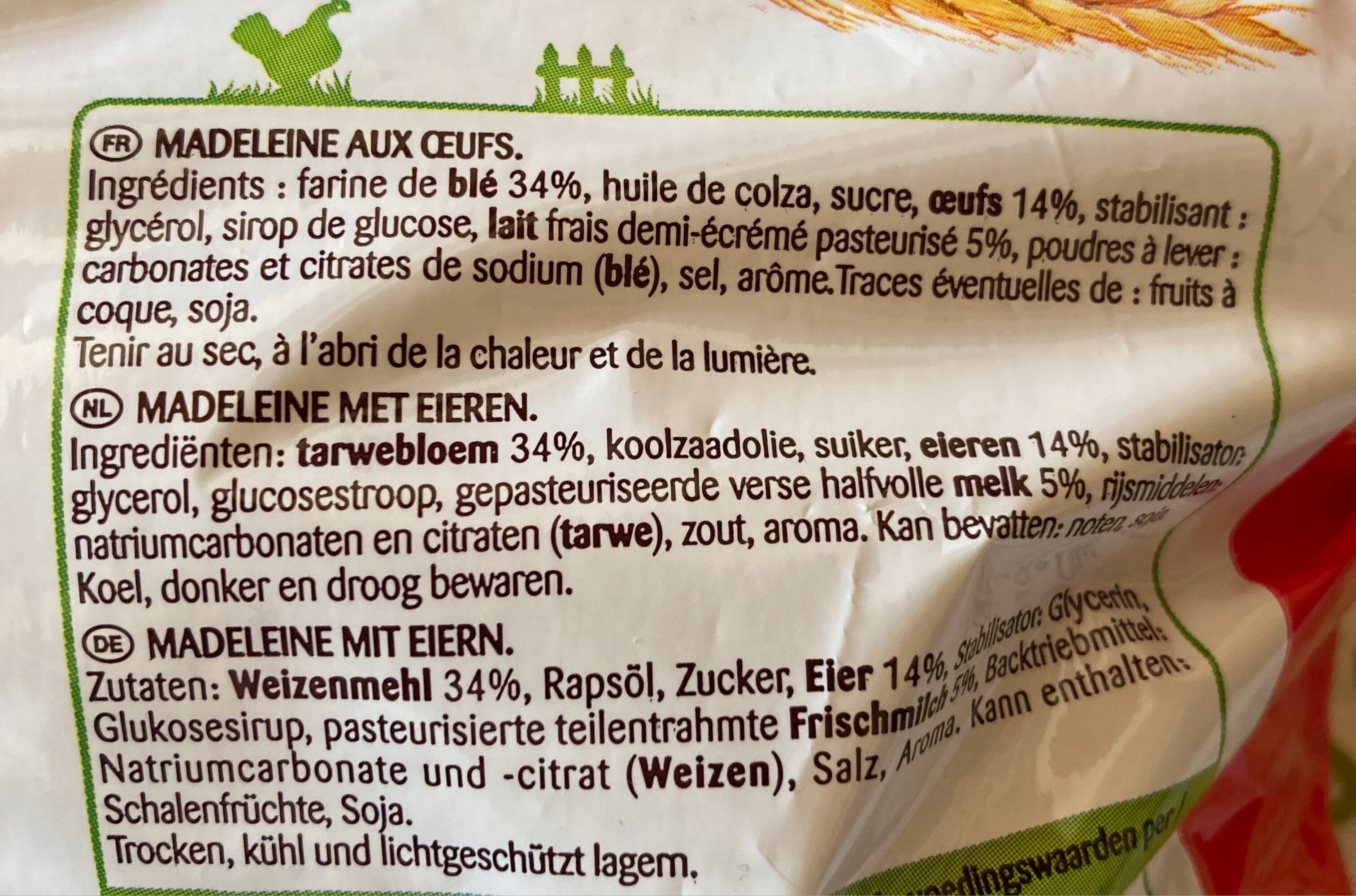 St Michel Petites Madeleines packshot