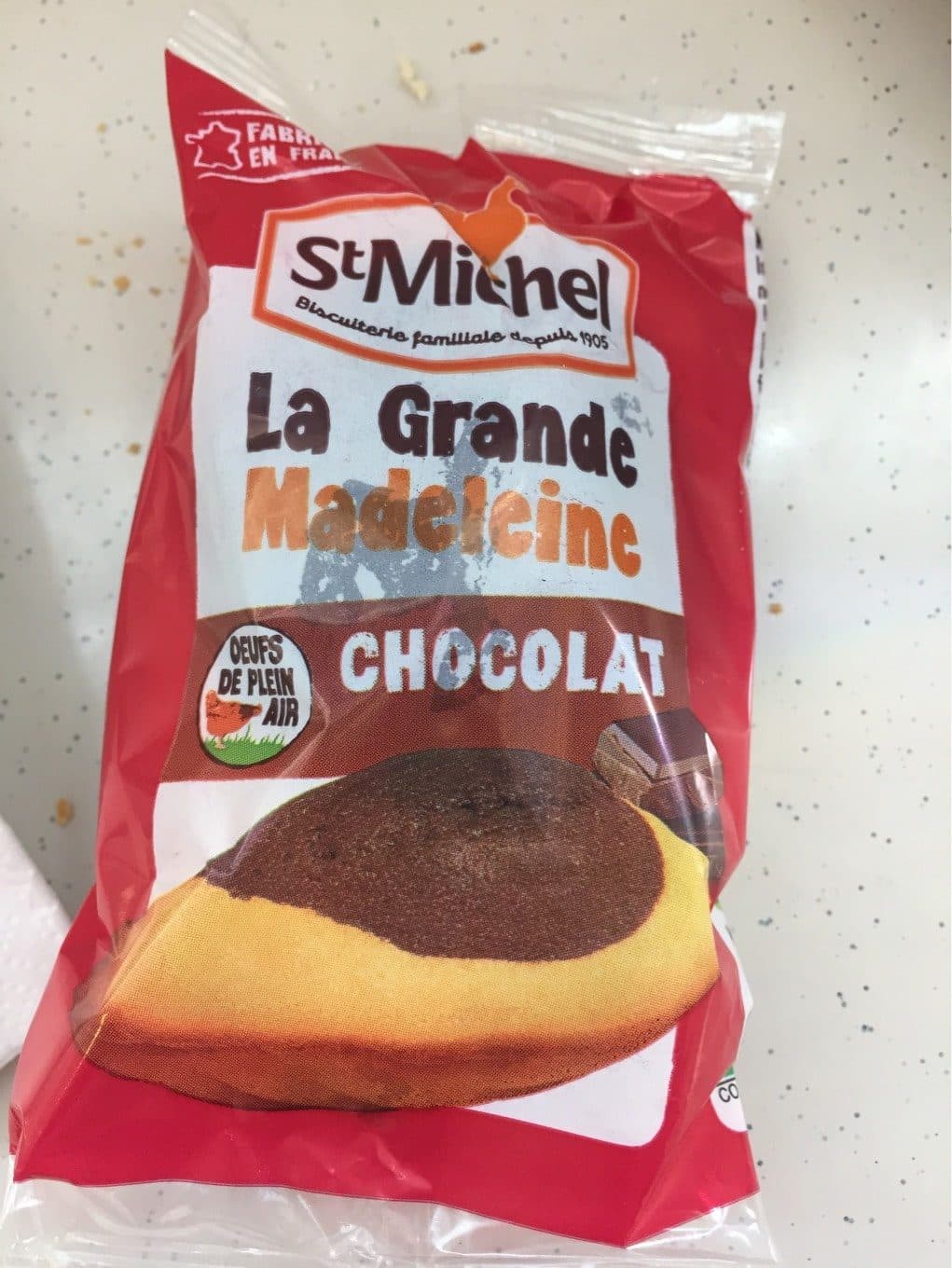 St Michel Grande Madeleine Chocolat packshot
