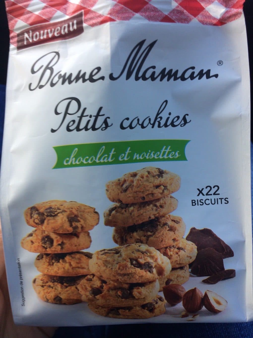 Bonne Maman Petits cookies chocolat et noisettes packshot