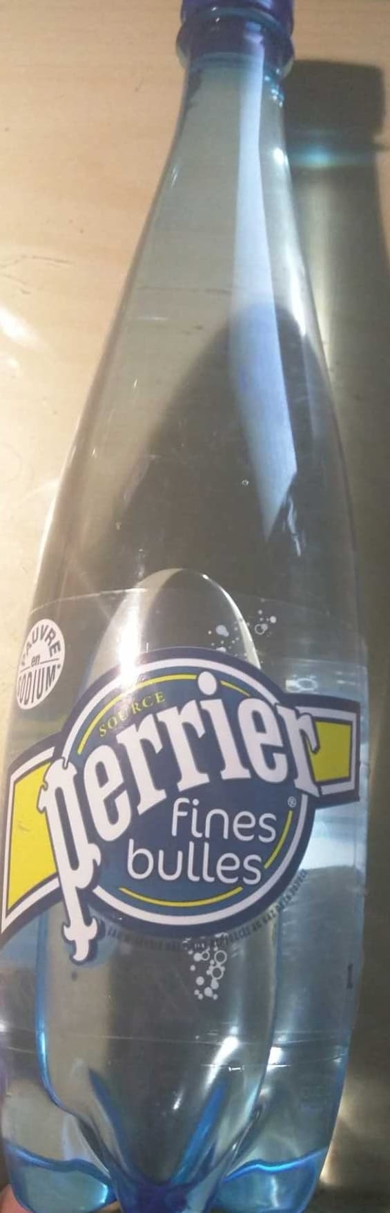 Perrier Eau gazeuse Perrier fines bulles 1L packshot