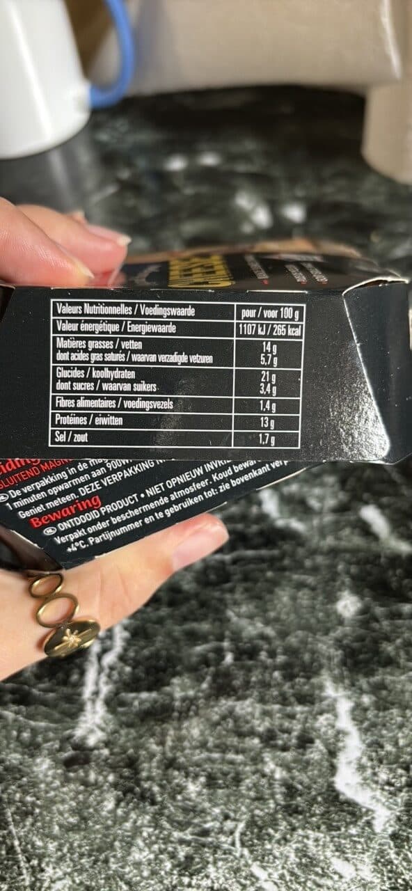 Charal Original burger cheese packshot