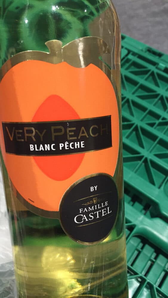 Open Food Facts Famille Castel Very Peach Blanc Pêche packshot