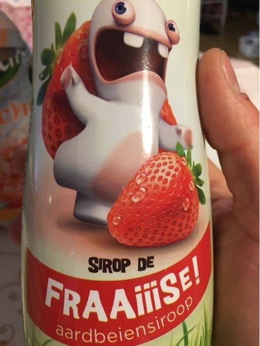 Les lapins crétins Sirop de fraise packshot