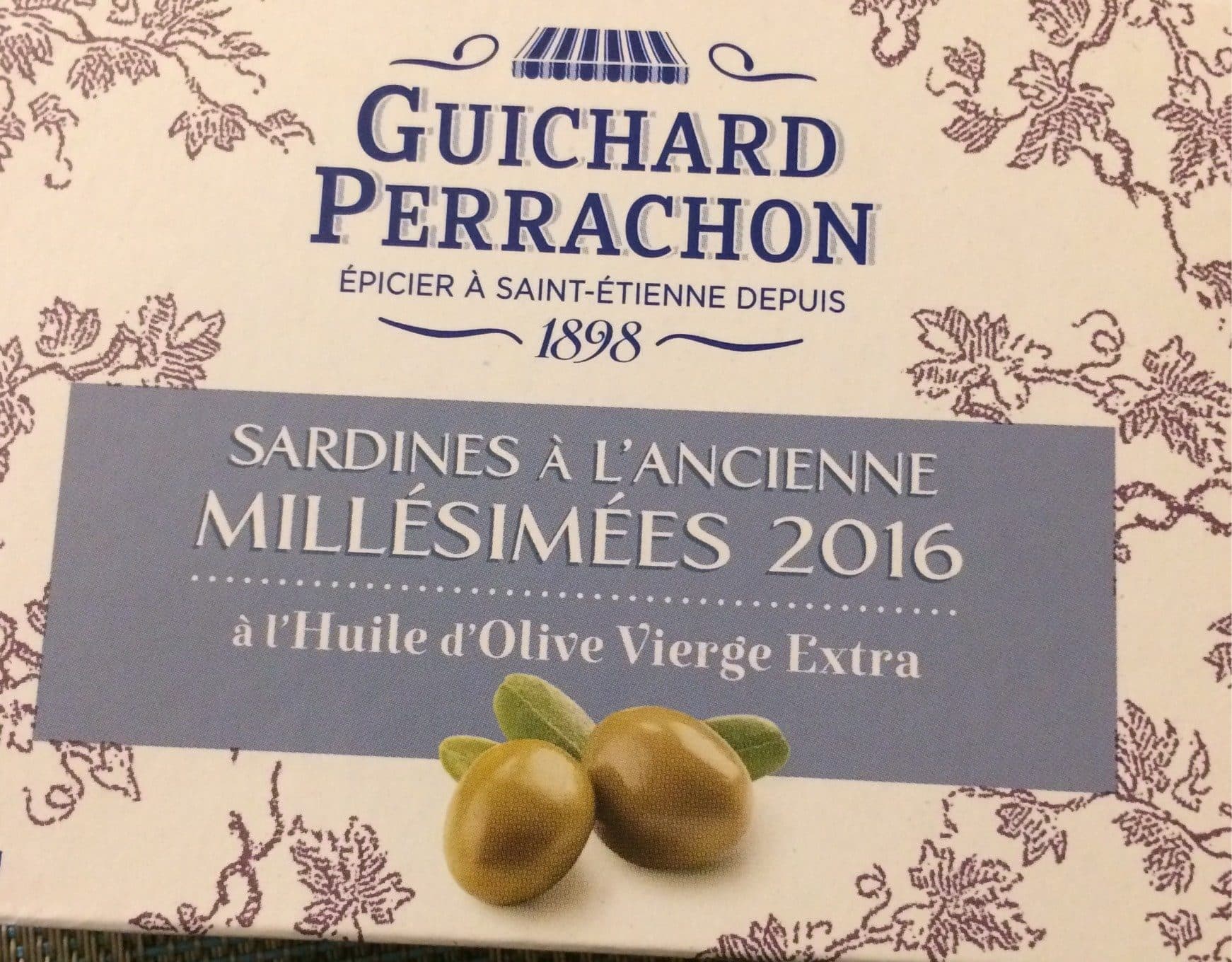 Guichard Perrachon Sardines à l'ancienne millésimées 2016 HOVE packshot