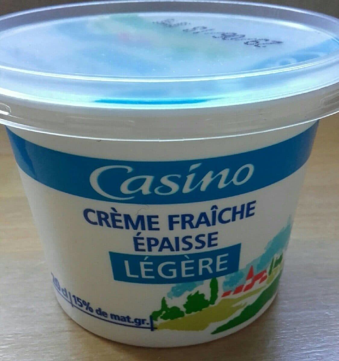 Casino Crème fraîche épaisse légère 15% de mat. gr. packshot
