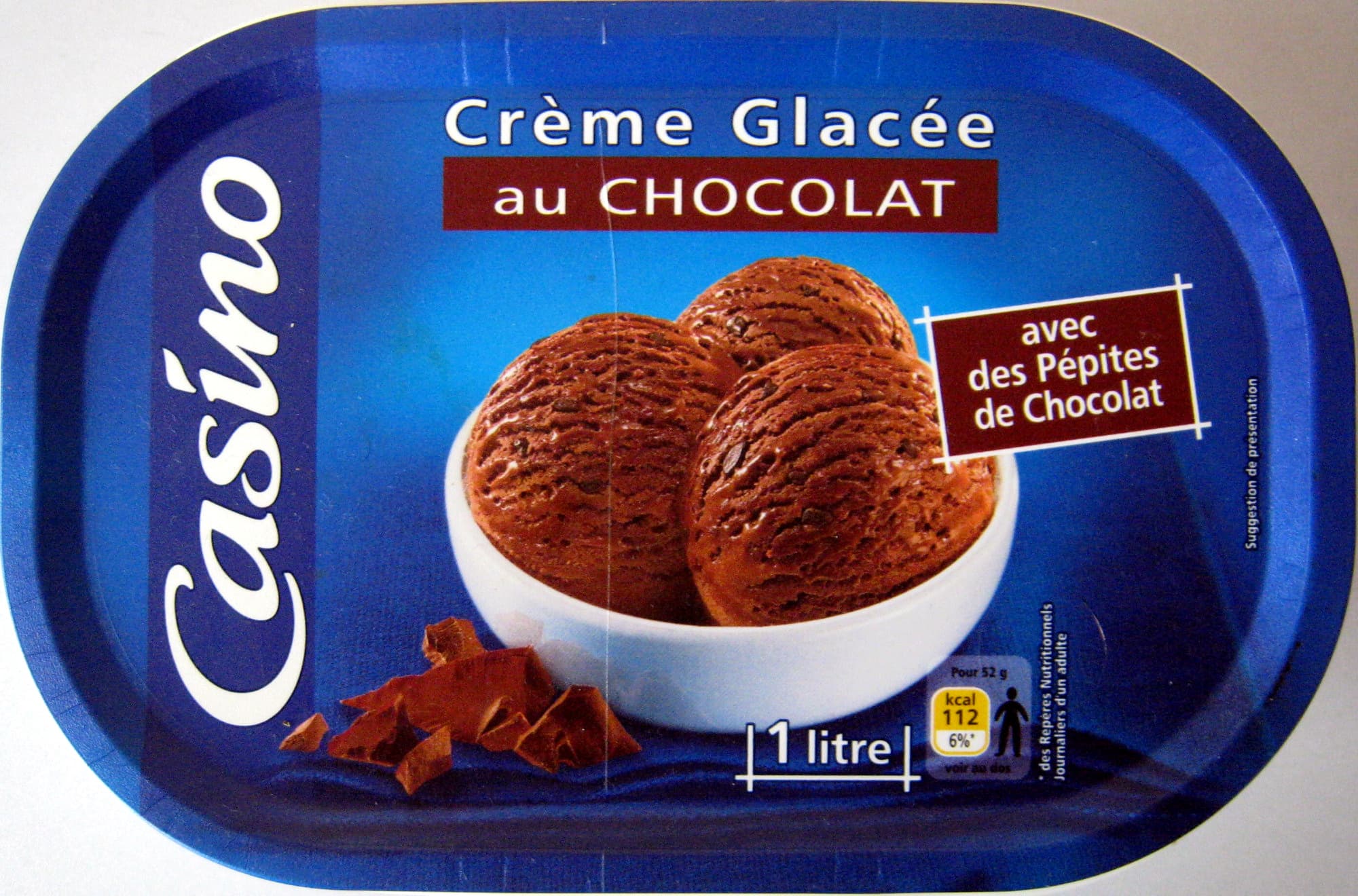 Casino Crème glacée au chocolat avec des pépites de chocolat Casino packshot