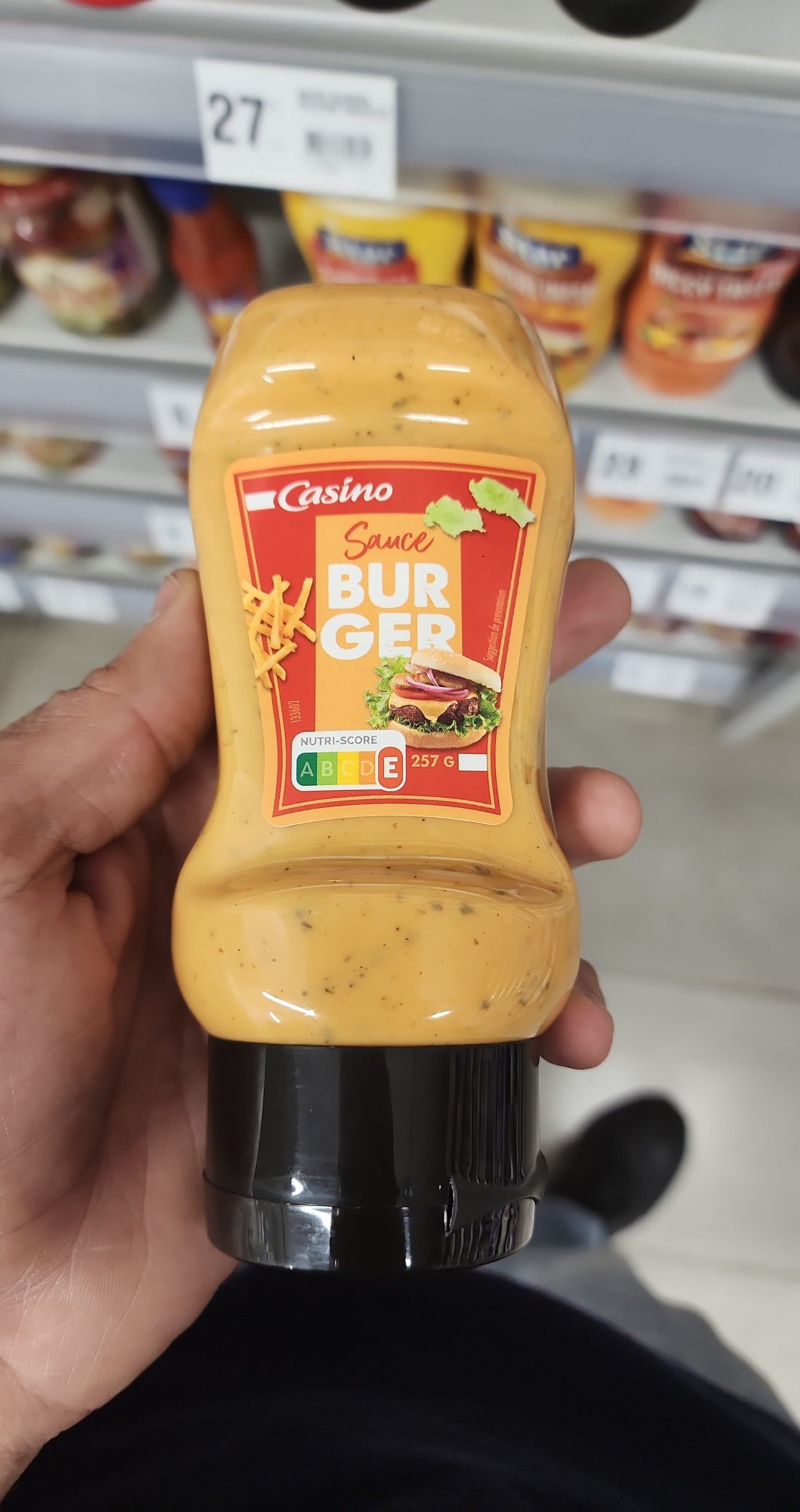 Casino Sauce burger packshot
