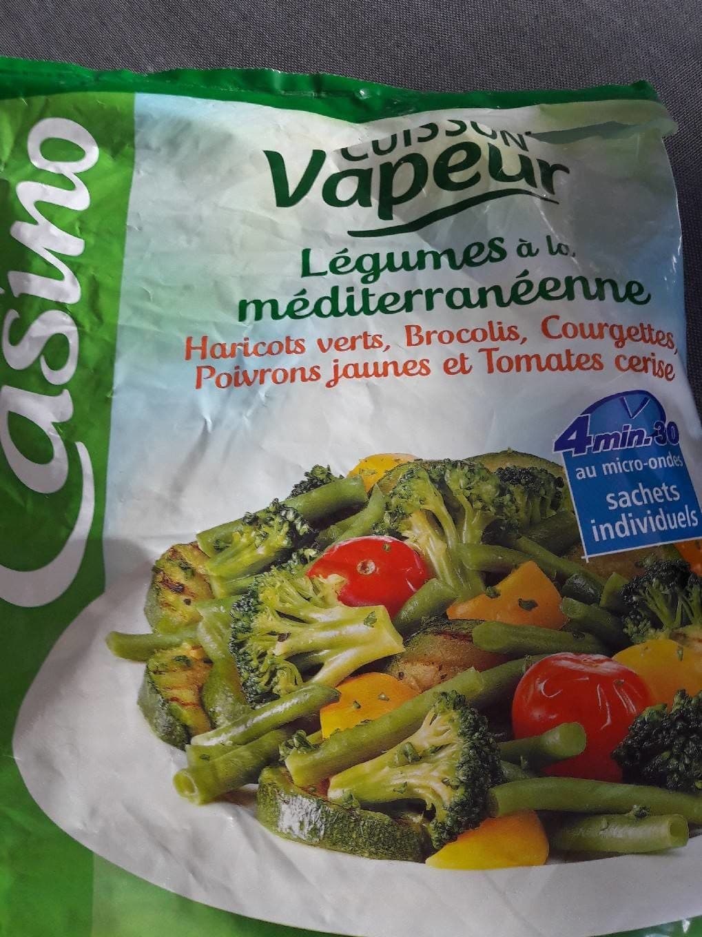 Casino Légumes à la méditerranéenne Haricots verts, Brocolis, Courgettes, Poivrons jaunes et Tomates cerises - Cuisson vapeur packshot